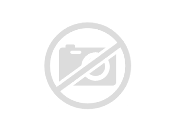 Zaka 10 Commercial Stands For Sale