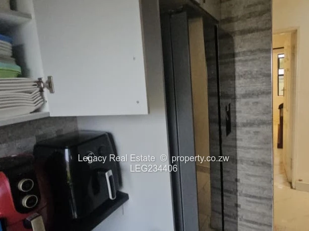 Sally Mugabe – Solid Family Home on 2000sqm for Sale