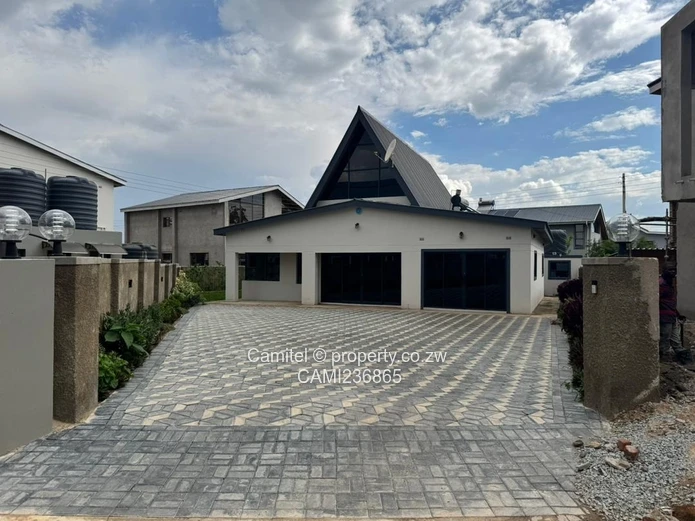 Modern 3-Bed Townhouse in Arlington — Borehole & Solar3