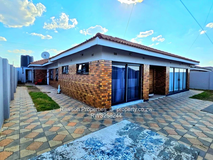 A lovely family home Forsale in Madokero  (Sole Mandate)