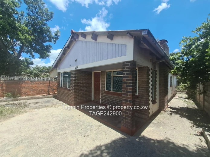 Chitungwiza house