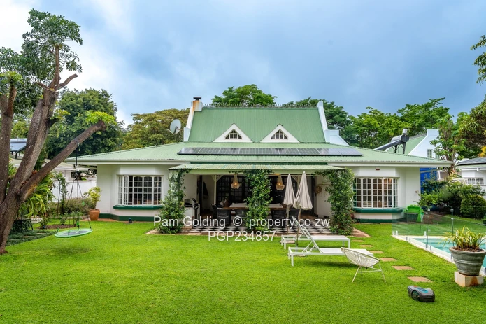 Modern 3-Bedroom Townhouse in Sought-After Greenhithe Mews (Sole Mandate)