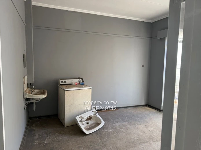 Harare CBD Office: 3 Rooms, Reception & Loading Bay