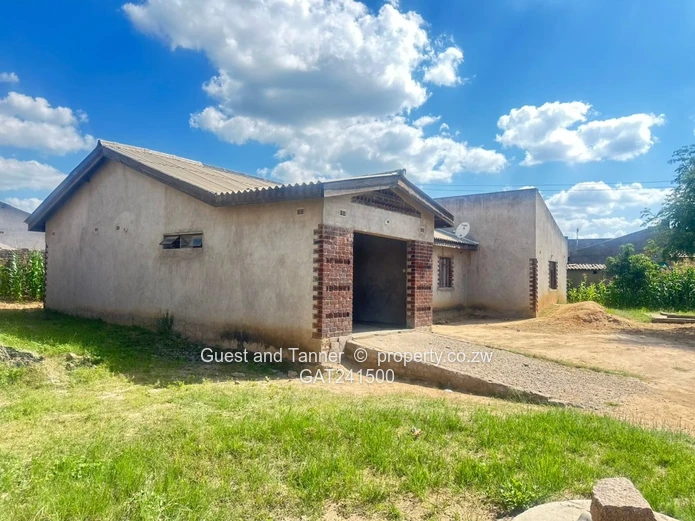 4-Bedroom House For Sale In Chitungwiza 