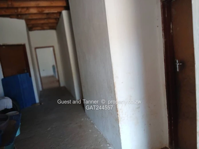 5-Bedroom House For Sale In Golden Heights