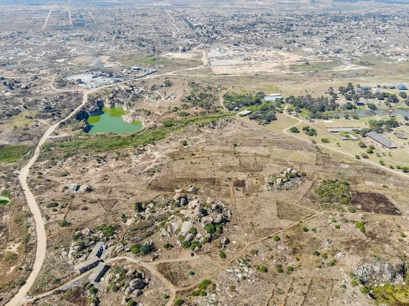 Commercial & Industrial Land