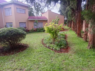 5 Bedroom Townhouse Complex