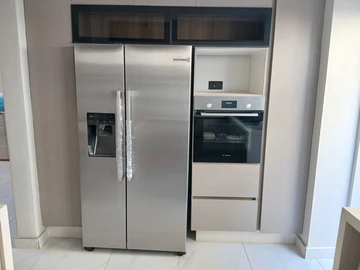 3 Bedroom Flat & Apartment