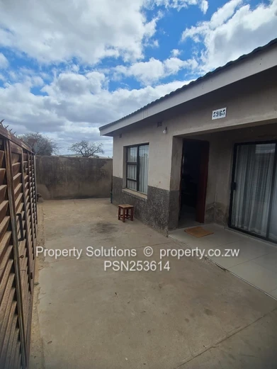 Victoria Range, Masvingo - HOUSE FOR SALE