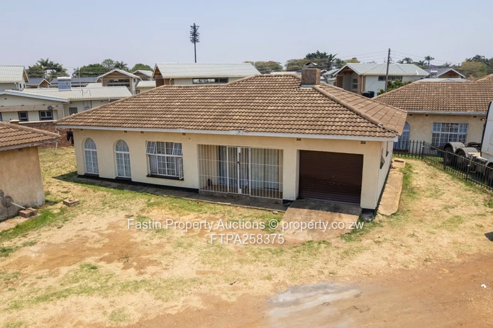 Cluster House For Online Auction - Starts 9 Nov 26 (Sole Mandate)