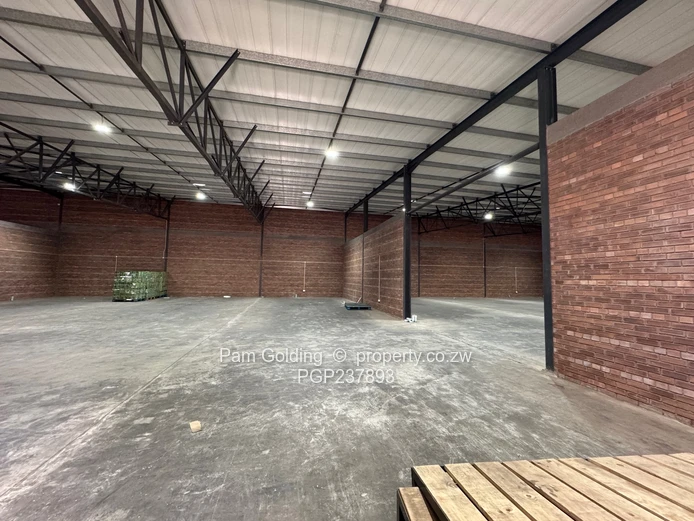 Warehouse to rent 