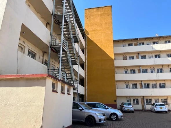 Flat & Apartment