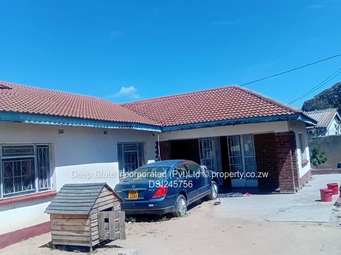 Chitungwiza Unit B house for sale 