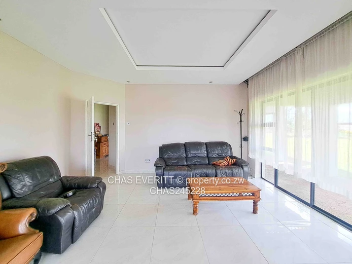 Executive Family Residence – Haydon Park, Mount Hampden