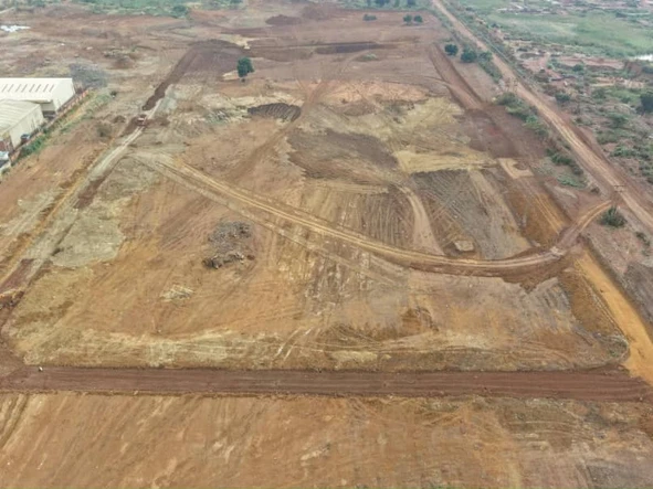 Commercial & Industrial Land