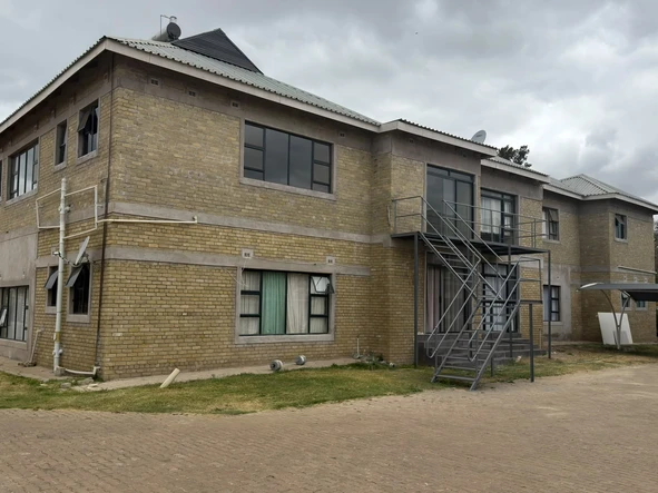 3 Bedroom Garden Flat