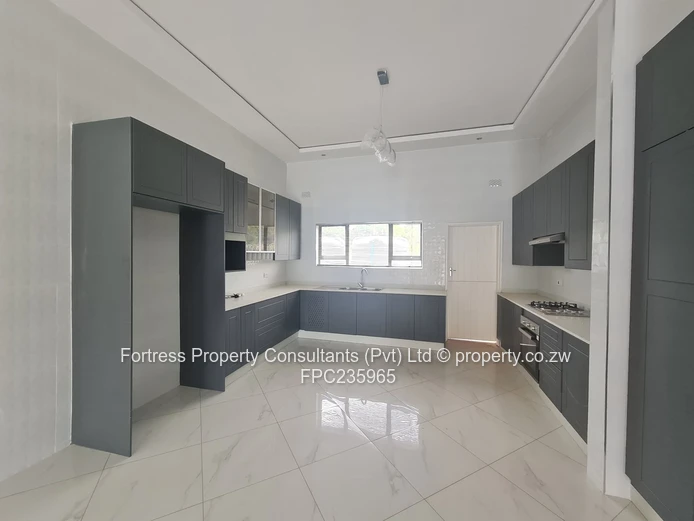 Modern 3-Bedroom, 2-Bath Home for Rent – Immediate Occupation