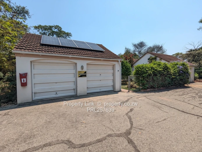 Bridgeways Renovated 3-Bed Townhouse - Available Immediately!