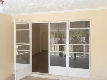 2 Bedroom Garden Flat
