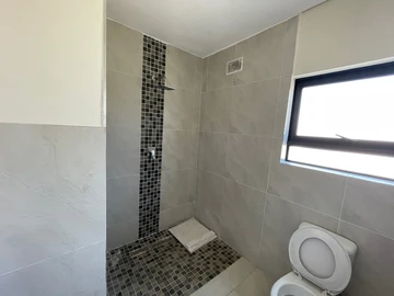 2 Bedroom Garden Flat