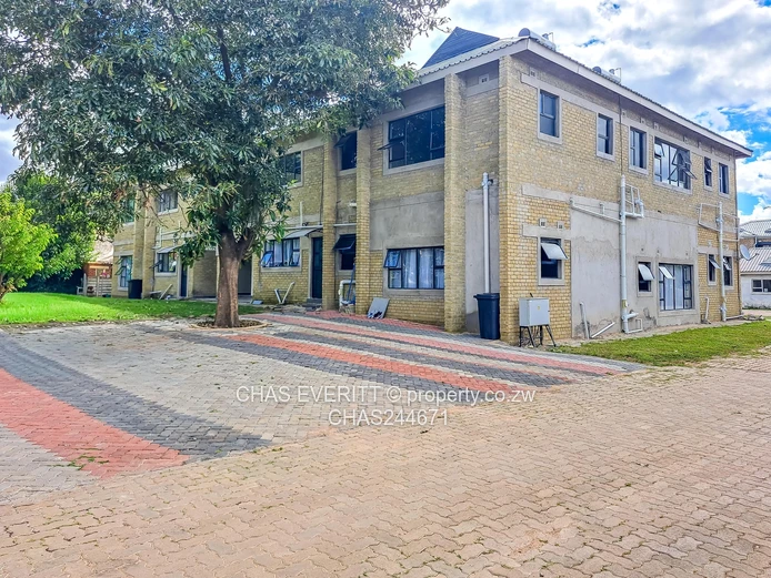 Newly built 3bed Flat to Let 