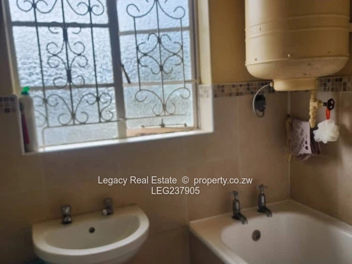 Affordable Eastlea Flat to Rent – Walled & Gated