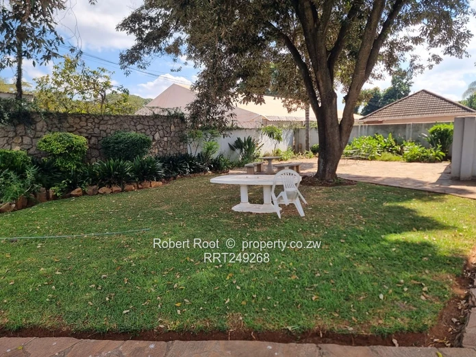 2 bed complex home in Borrowdale 