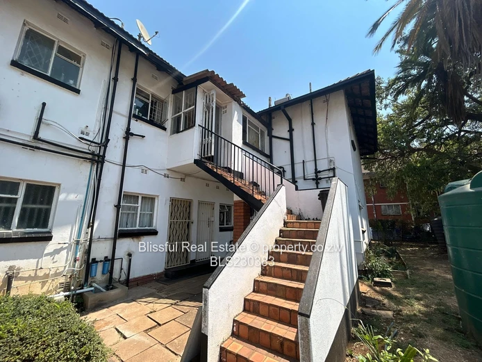 2 bedroom flat in Avondale for sale
