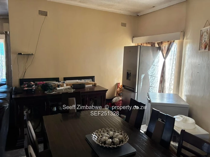 Mainway Meadows, Harare South | 3-Bedroom Propera