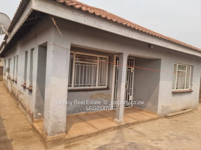 Charming 3-Bed Norton Home with Borehole & Secured Garage (Sole Mandate)