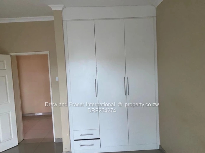 Stylish 4-Bed Home in Mabvazuva, Ruwa — Borehole