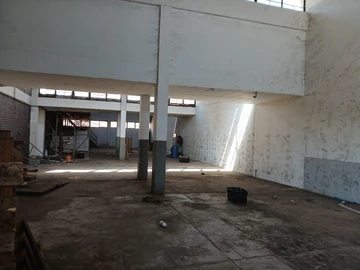 Warehouse & Factory