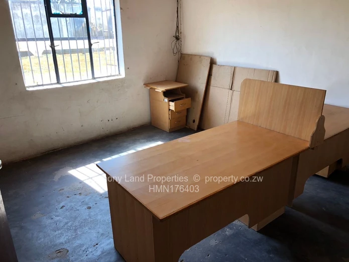Chitungwiza Industrial Property For Sale 
