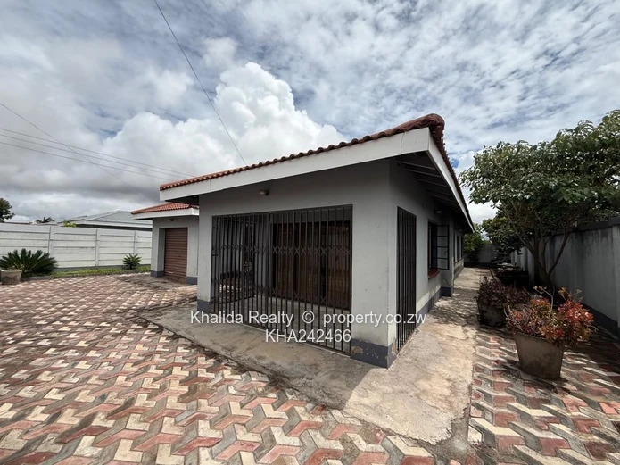 Waterfalls Mainway Meadows house for sale 