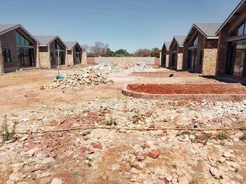 11 Unit Townhouse Complex