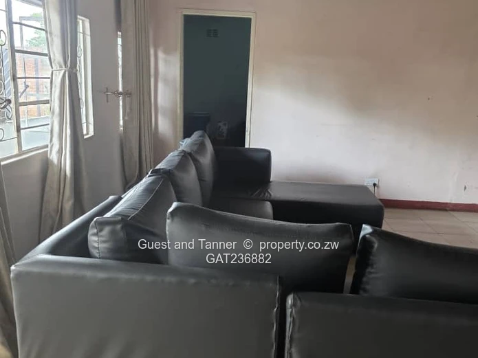 Spacious 3-Bedroom House for Sale in Old Highfield Magwende 