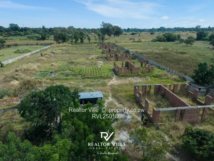  Athlone stands for sale (Harare East)