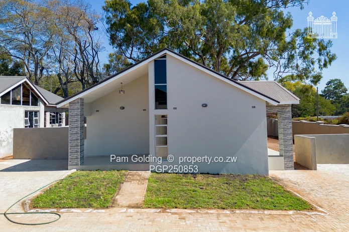 Neatly Built 3-Bedroom Townhouse