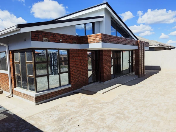 4 Bedroom House