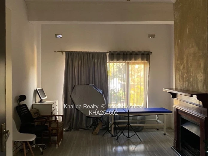 Borrowdale Brooke – Double-Storey House For Sale (Sole Mandate)