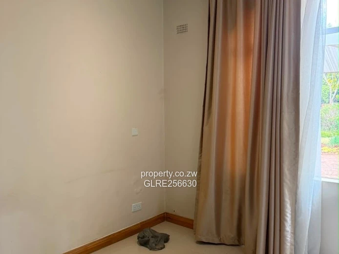 Elegant Double-Storey 5-Bed in Borrowdale, Borehole