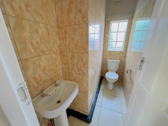 2 Bedroom Garden Flat