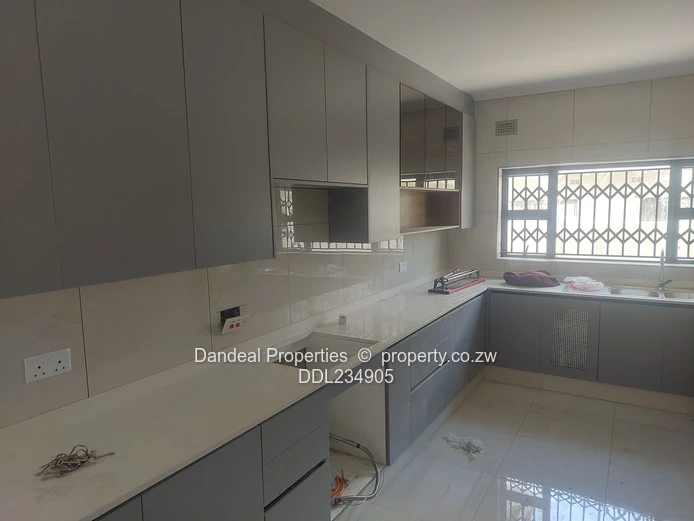 Mabvazuva -Gated Complex