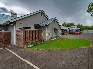 3 Bedroom Townhouse Complex