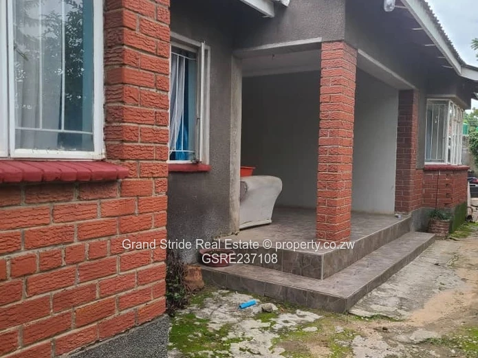 House For Sale In Zimre Park