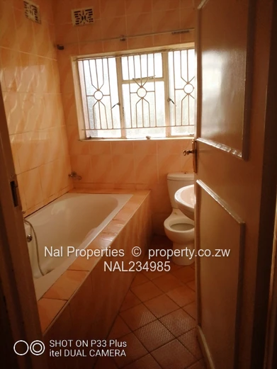 House for sale (Sole Mandate)