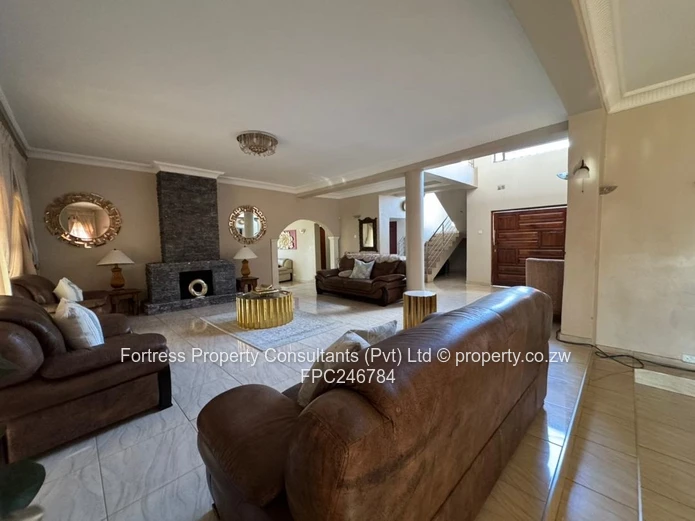 Hogerty Hill: 6-Bed Mansion — luxury gated community 