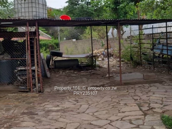 Kariba-Baobab Ridge Gem~ invest in Tranquility 