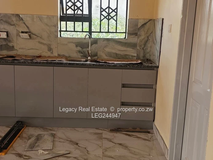 Contemporary 2 Bedroom Apartment Near Amenities