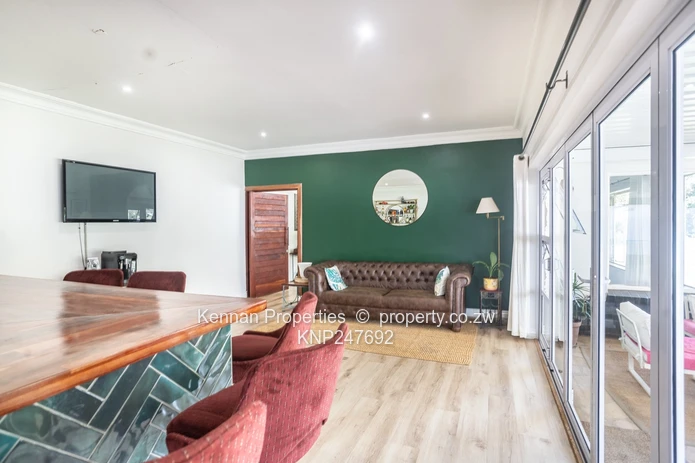 Four bedroom home in an excellent location with a cottage, pool and a prolific borehole (Sole Mandate)